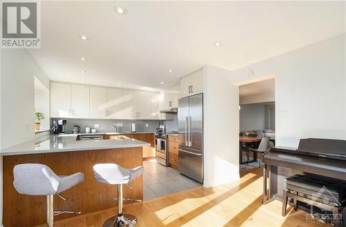 Kitchen - 6667 Bilberry Drive, Ottawa, ON - Indoor