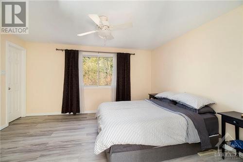 Primary Bedroom - 6667 Bilberry Drive, Ottawa, ON - Indoor Photo Showing Bedroom