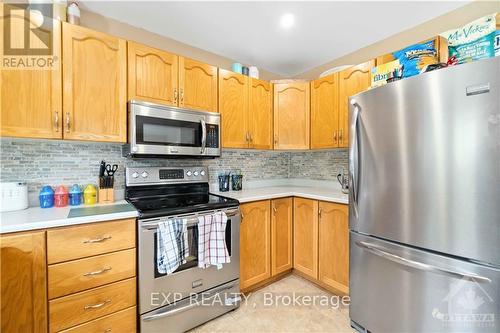 260 Levis Street, Clarence-Rockland, ON - Indoor Photo Showing Kitchen With Stainless Steel Kitchen