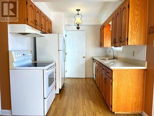 741 Sandfield Crescent, Cornwall, ON - Indoor Photo Showing Kitchen