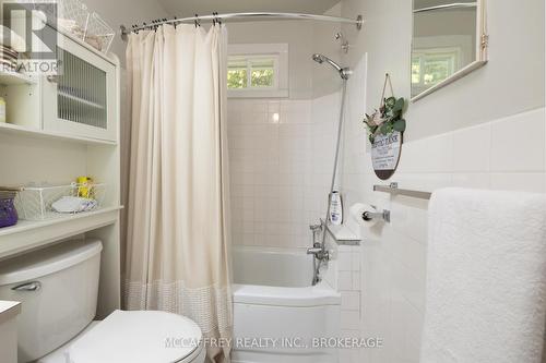 1085 South Shore Road, Greater Napanee, ON - Indoor Photo Showing Bathroom