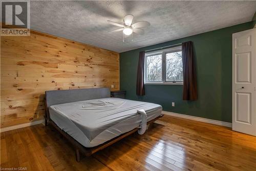 260 8Th Avenue A E, Owen Sound, ON - Indoor Photo Showing Bedroom