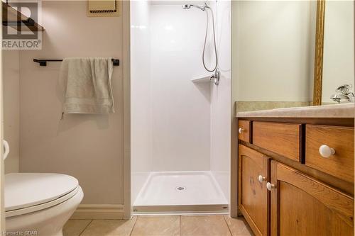 260 8Th Avenue A E, Owen Sound, ON - Indoor Photo Showing Bathroom