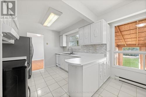 108 Centennial Drive, Port Hope, ON - Indoor Photo Showing Kitchen