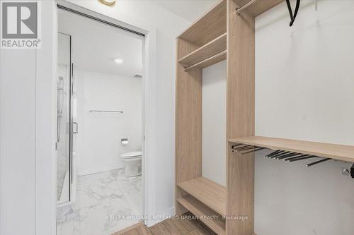 1401 - 3000 Bathurst Street, Toronto, ON - Indoor Photo Showing Bathroom