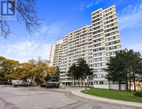 1401 - 3000 Bathurst Street, Toronto, ON - Outdoor With Facade