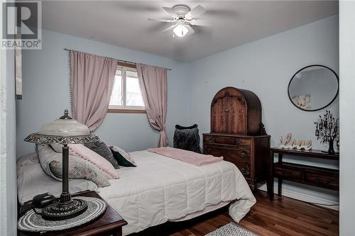 775 Burton Avenue, Sudbury, ON - Indoor Photo Showing Bedroom