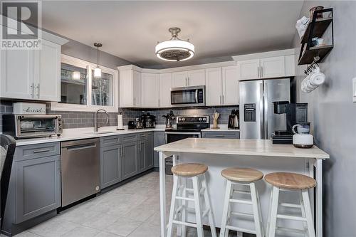 775 Burton Avenue, Sudbury, ON - Indoor Photo Showing Kitchen