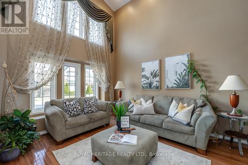 1442 Bridgeport Street, Oshawa (Taunton), ON - Indoor Photo Showing Living Room