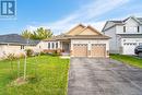 1734 Ravenwood Drive, Peterborough (Monaghan), ON  - Outdoor With Facade 