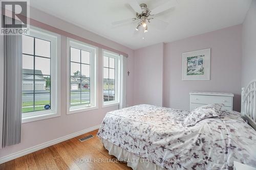 1734 Ravenwood Drive, Peterborough (Monaghan), ON - Indoor Photo Showing Bedroom