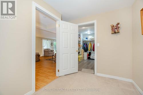 1734 Ravenwood Drive, Peterborough (Monaghan), ON - Indoor Photo Showing Other Room