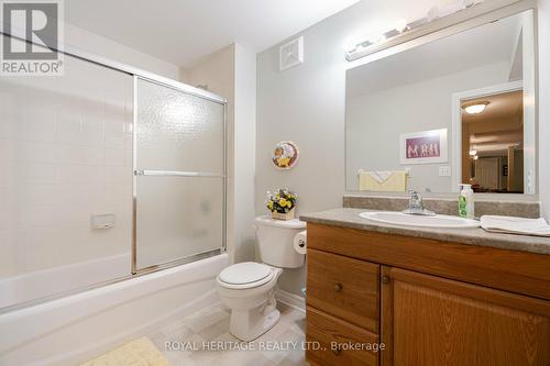 1734 Ravenwood Drive, Peterborough (Monaghan), ON - Indoor Photo Showing Bathroom