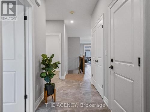 211 Sycamore Street, Welland, ON - Indoor Photo Showing Other Room