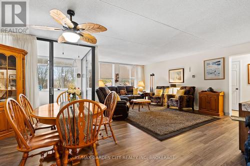 309B - 200 Highway 20 W, Pelham (662 - Fonthill), ON - Indoor Photo Showing Dining Room