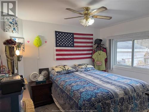 2154 Longfellow Avenue, Windsor, ON - Indoor Photo Showing Bedroom