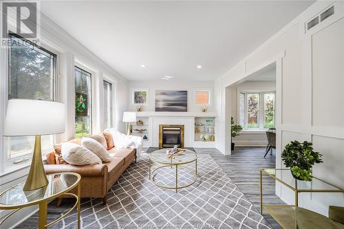 228 Prado, Windsor, ON - Indoor Photo Showing Living Room With Fireplace