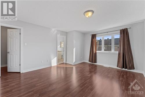 313 Ravenswood Way, Ottawa, ON - Indoor Photo Showing Other Room