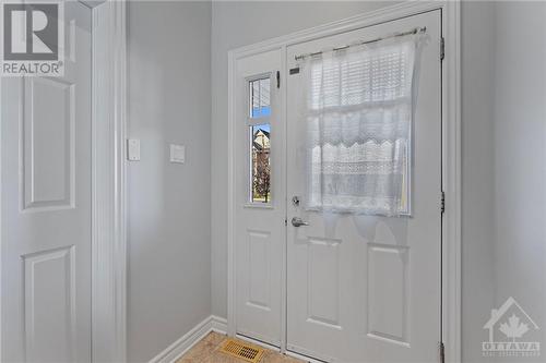 313 Ravenswood Way, Ottawa, ON - Indoor Photo Showing Other Room