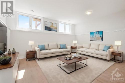 60 Staples Boulevard, Smiths Falls, ON - Indoor Photo Showing Living Room