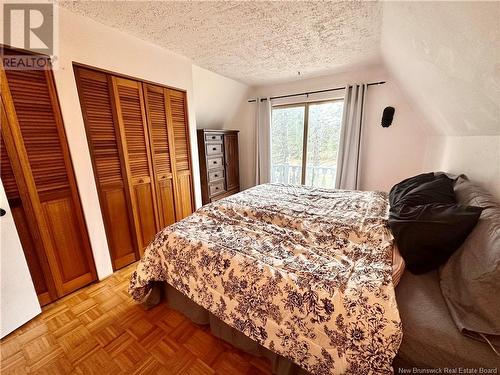 267 Principal, Pointe-Verte, NB - Indoor Photo Showing Bedroom