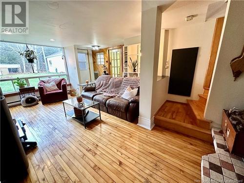 267 Principal, Pointe-Verte, NB - Indoor Photo Showing Living Room