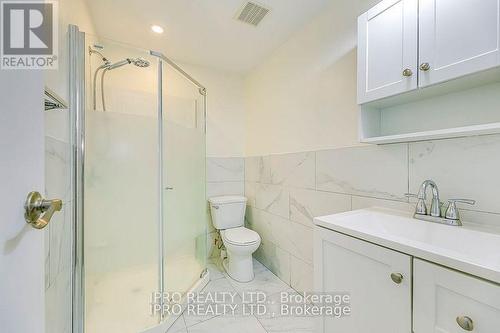 1503 Lancaster Drive, Oakville, ON - Indoor Photo Showing Bathroom