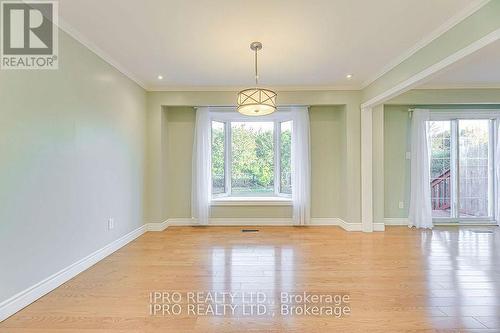 1503 Lancaster Drive, Oakville, ON - Indoor Photo Showing Other Room