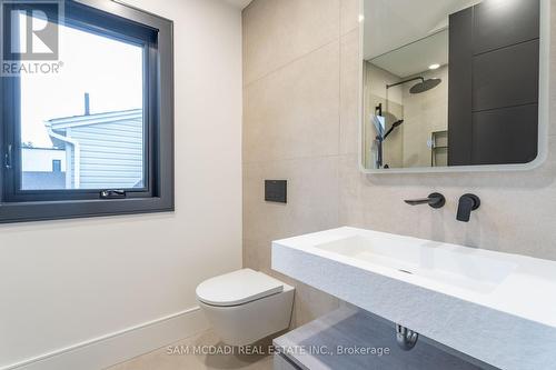 32 Swan Avenue, Toronto, ON - Indoor Photo Showing Bathroom