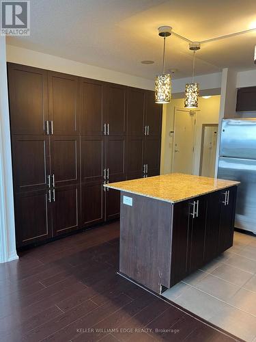 1206 - 1940 Ironstone Drive, Burlington, ON - Indoor Photo Showing Kitchen