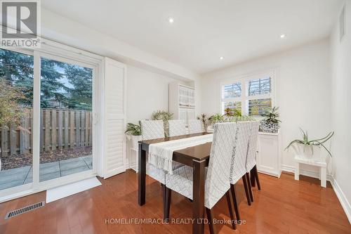 100 Brickyard Way, Brampton, ON - Indoor Photo Showing Dining Room