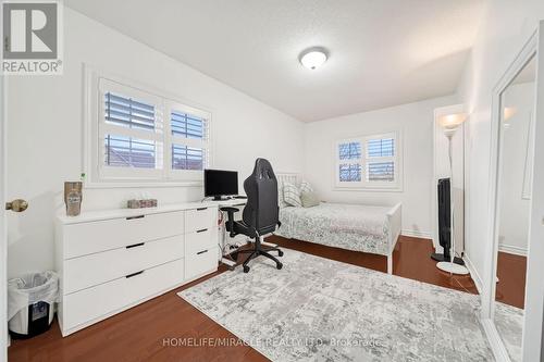 100 Brickyard Way, Brampton, ON - Indoor Photo Showing Bedroom