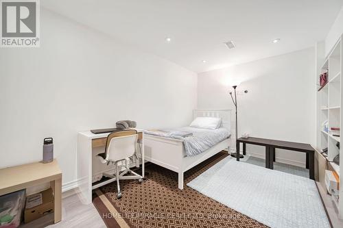 100 Brickyard Way, Brampton, ON - Indoor Photo Showing Bedroom