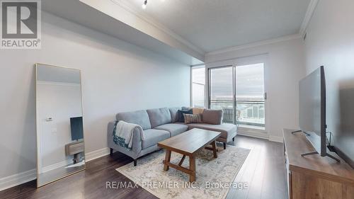 1309 - 100 John Street, Brampton, ON - Indoor Photo Showing Living Room