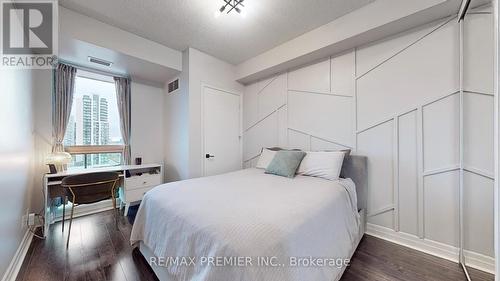 1309 - 100 John Street, Brampton, ON - Indoor Photo Showing Bedroom