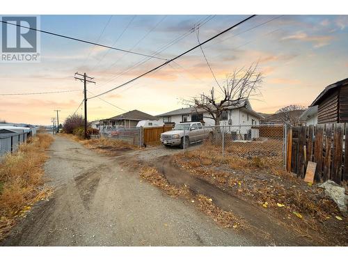 1317 Lethbridge Avenue Avenue, Kamloops, BC - Outdoor