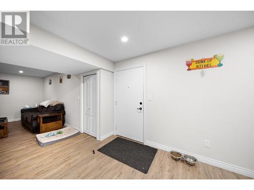 1317 Lethbridge Avenue Avenue, Kamloops, BC - Indoor