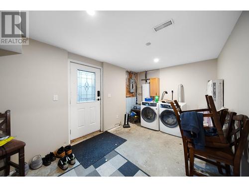 1317 Lethbridge Avenue Avenue, Kamloops, BC - Indoor