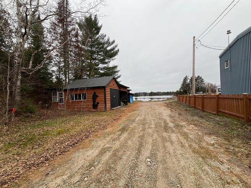 Shed - 6 Rue De La Baie-Miller, Laverlochère-Angliers, QC - Outdoor