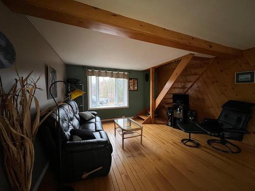 Living room - 6 Rue De La Baie-Miller, Laverlochère-Angliers, QC - Indoor Photo Showing Other Room