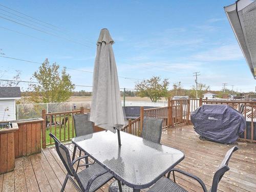 Balcon - 160 Rue Hogue, Sainte-Anne-Des-Plaines, QC - Outdoor With Deck Patio Veranda With Exterior