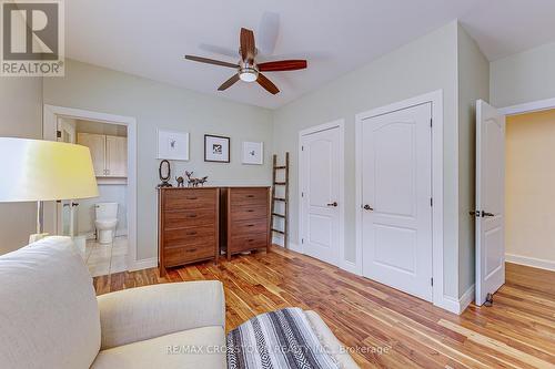 1104 Alfred Street, Innisfil, ON - Indoor Photo Showing Bedroom