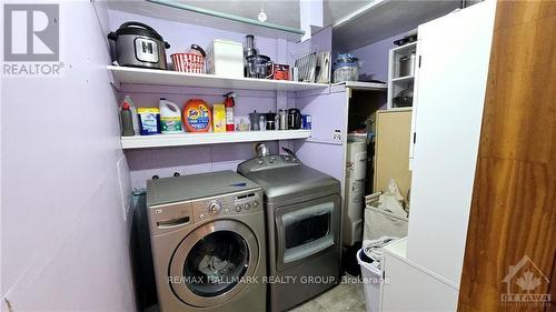 156 Sunning Hills Crescent, Ottawa, ON - Indoor Photo Showing Laundry Room