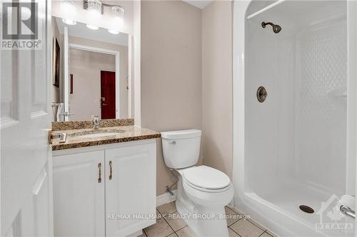 306 - 405 Erb Street W, Waterloo, ON - Indoor Photo Showing Bathroom