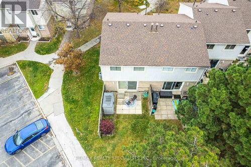 19 - 561 Childs Drive, Milton, ON - Outdoor