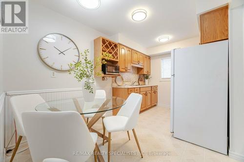 19 - 561 Childs Drive, Milton, ON - Indoor Photo Showing Dining Room