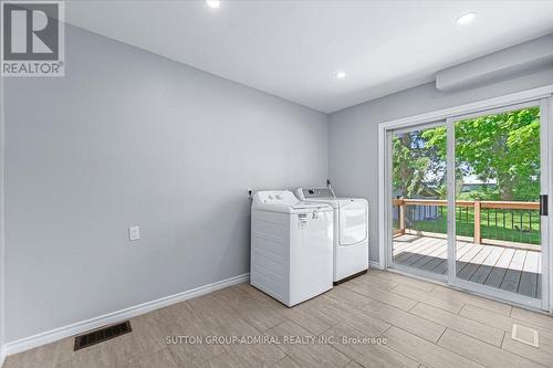 7613 Highway 26, Clearview, ON - Indoor Photo Showing Laundry Room