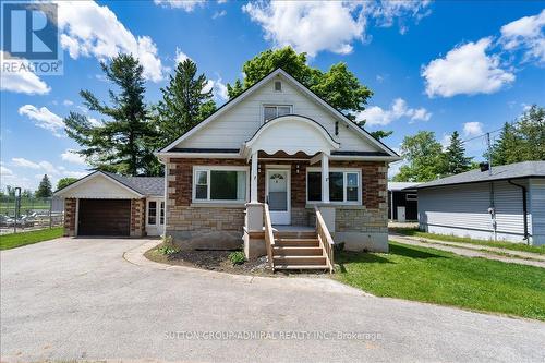 7613 Highway 26, Clearview, ON - Outdoor With Facade