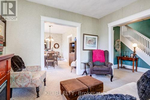 2 Boundary Lane, Thorold, ON - Indoor Photo Showing Living Room