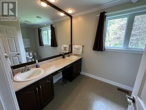 174 Southside Road, Harbour Grace, NL - Indoor Photo Showing Bathroom